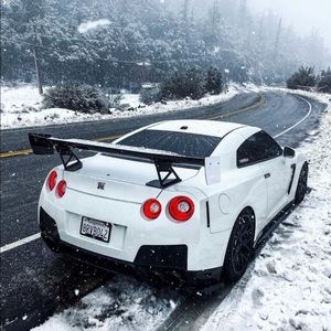 Meet your Posher, Diego